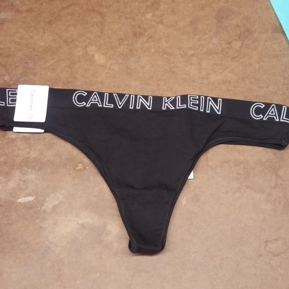 Large thong